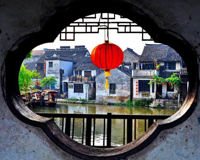 “春风舞水面 ”上海 戴小弟.JPG