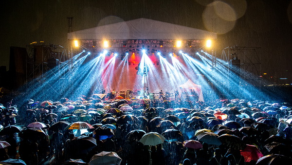 入选奖 李業福 雨下奇景.jpg