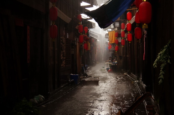优秀奖 刘岷 暴雨.jpg
