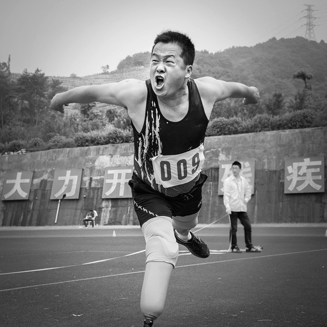 王华 《力量 》 中国浙江.jpg