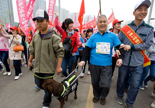 王子瑞 《马拉松健儿 》中国河南.jpg